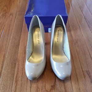 Madden Girl Nude Pumps
